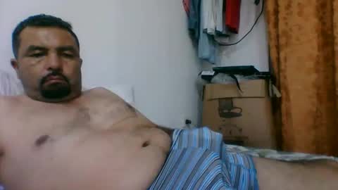 oscarjhe3512 online show from 02/02/26, 02:10