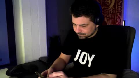 Snapshot of oscarleo chatting on 02/11/26, 09:25 the venetian online show from 02/11/26, 09:25