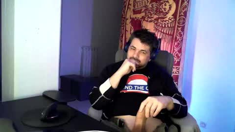 Snapshot of oscarleo chatting on 02/14/26, 12:57 the venetian online show from 02/14/26, 12:57