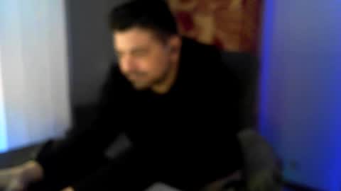 Snapshot of oscarleo chatting on 02/25/26, 01:43 the venetian online show from 02/25/26, 01:43