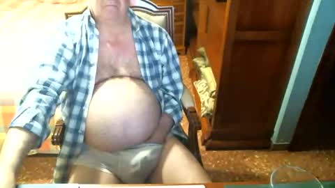 Oscar online show from 04/26/26, 04:37