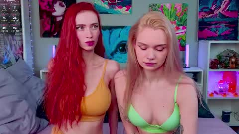 Snapshot of oseaan chatting on 11/24/25, 11:59 Heidi online show from 11/24/25, 11:59