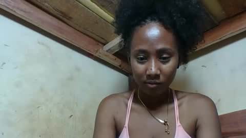 osinaa online show from 05/05/26, 04:09