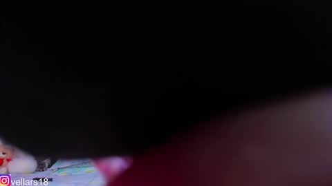 Snapshot of osiris_doll chatting on 12/16/25, 09:20 vella online show from 12/16/25, 09:20