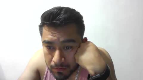 Snapshot of oskregal chatting on 09/15/25, 07:41 oskregal online show from 09/15/25, 07:41