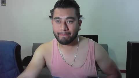 Snapshot of oskregal chatting on 11/08/25, 12:55 oskregal online show from 11/08/25, 12:55