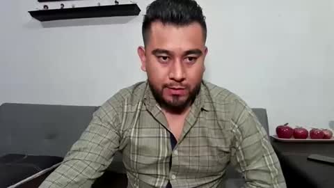 Snapshot of oskregal chatting on 01/14/26, 02:06 oskregal online show from 01/14/26, 02:06