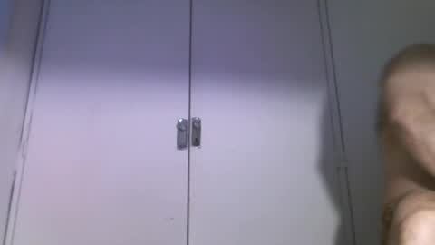 Oso Licencioso online show from 05/31/26, 08:43
