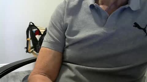 Ossi online show from 10/27/25, 08:57