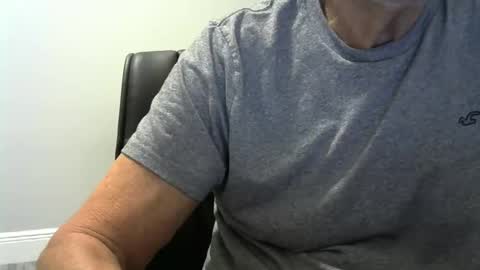 Ossi online show from 11/13/25, 02:43