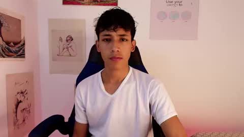 Snapshot of ostin_18hot chatting on 10/29/25, 02:47 ostin 18hot online show from 10/29/25, 02:47