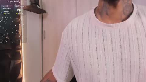 Snapshot of ostin_danielss chatting on 11/23/25, 01:05 Ostin Daniels online show from 11/23/25, 01:05