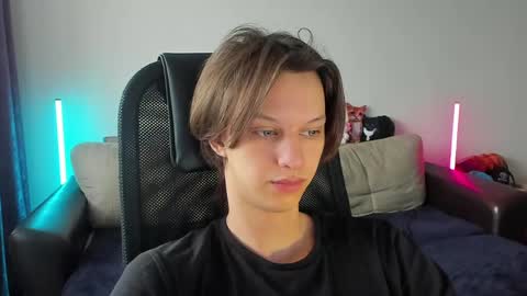 Ostin online show from 05/21/26, 06:31