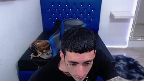 Snapshot of ostinmills chatting on 12/03/24, 03:11 Ostin baby online show from 12/03/24, 03:11