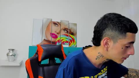 Snapshot of ostinmills chatting on 12/18/24, 01:12 Ostin baby online show from 12/18/24, 01:12