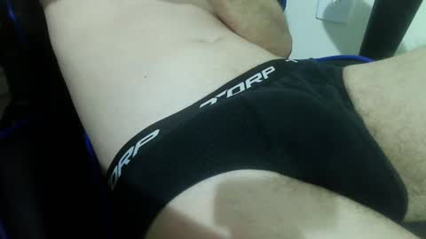 Snapshot of osyryx chatting on 01/06/25, 10:58 Lucas online show from 01/06/25, 10:58