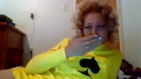 Snapshot of otherroomladycc chatting on 09/14/25, 07:02 otherroomladycc online show from 09/14/25, 07:02