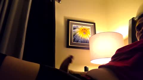 otmon3y32 online show from 11/21/25, 08:57