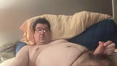 Snapshot of otter916 chatting on 10/31/25, 03:07 otter916 online show from 10/31/25, 03:07