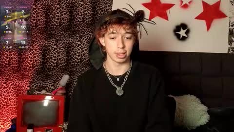 Snapshot of otter_star chatting on 01/13/26, 04:29 Princces Albert online show from 01/13/26, 04:29