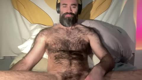Snapshot of otterboy_1987 chatting on 01/21/25, 05:27 Fraser Foxx online show from 01/21/25, 05:27