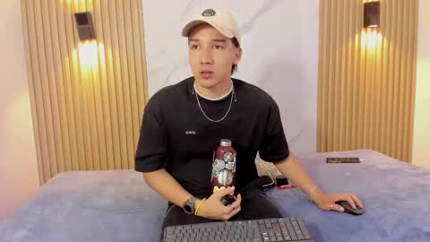 Otto Andrew online show from 03/01/26, 07:27