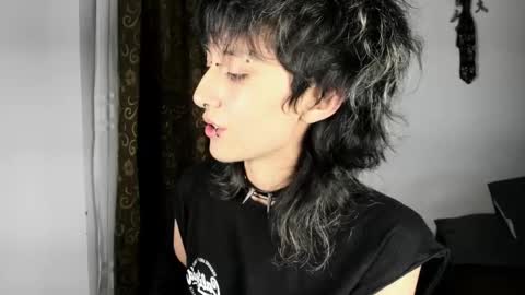 Otto 3 online show from 10/17/25, 06:38