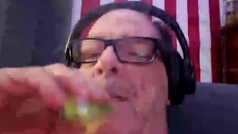 Snapshot of ou8124824 chatting on 09/27/25, 07:57 ou8124824 online show from 09/27/25, 07:57