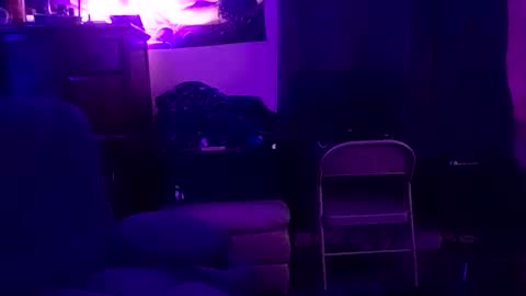 Snapshot of ou8124824 chatting on 10/28/25, 06:17 ou8124824 online show from 10/28/25, 06:17