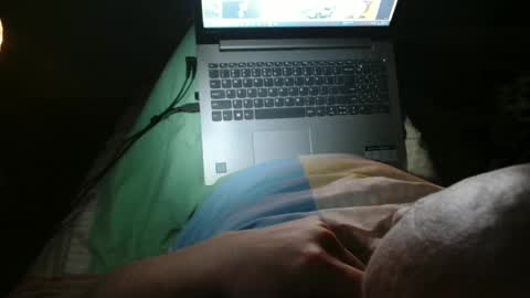 Snapshot of oudzktjong chatting on 12/30/24, 03:14 kars online show from 12/30/24, 03:14