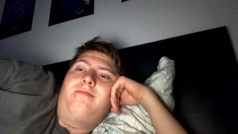 outflayd online show from 11/22/25, 05:28