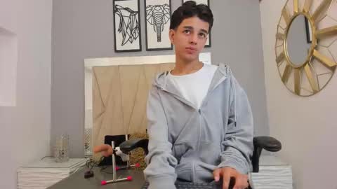 Snapshot of owen__johnson chatting on 10/13/25, 11:43 Owen Johnson online show from 10/13/25, 11:43