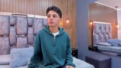 Owen Johnson online show from 11/24/25, 12:16