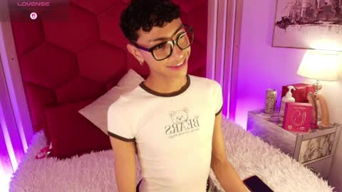 Owen online show from 04/08/26, 03:06