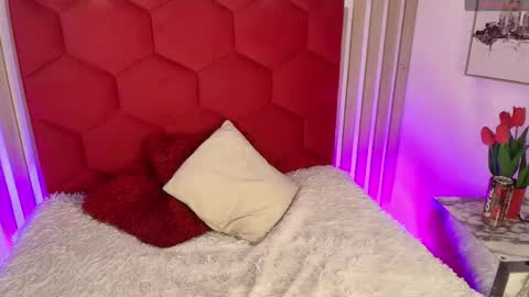 Owen online show from 06/06/26, 03:44