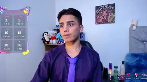 Owen  Independent model  online show from 01/08/26, 08:16