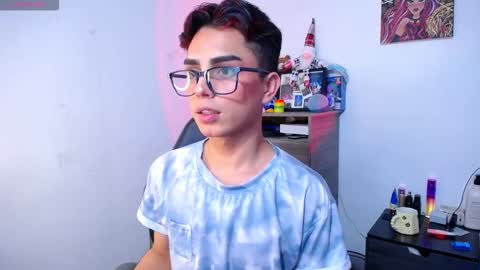 Owen  Independent model  online show from 01/13/26, 05:02