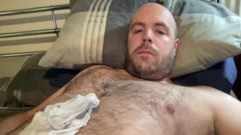 Owen2022 online show from 03/30/26, 06:25