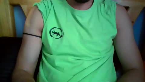 Snapshot of owensir chatting on 11/22/25, 11:04 owensir online show from 11/22/25, 11:04