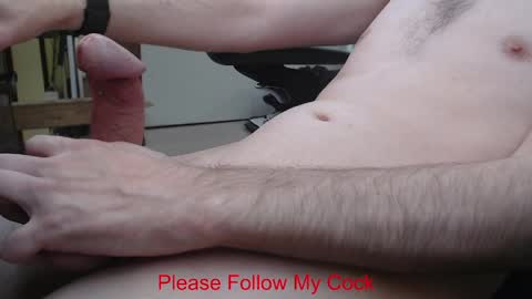 Snapshot of owo842311 chatting on 05/16/26, 03:00 owo842311 online show from 05/16/26, 03:00