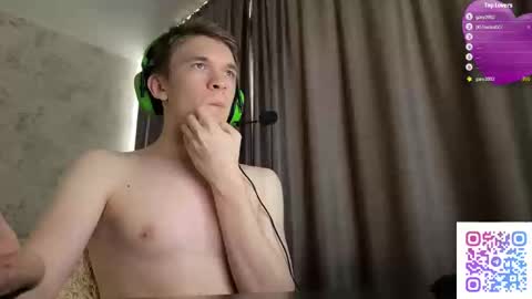 Snapshot of oydikey chatting on 02/13/25, 11:39 Oydin online show from 02/13/25, 11:39