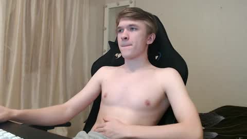 Snapshot of oydikey chatting on 09/18/25, 05:04 Oydin online show from 09/18/25, 05:04