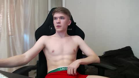 Snapshot of oydikey chatting on 10/03/25, 12:02 Oydin online show from 10/03/25, 12:02