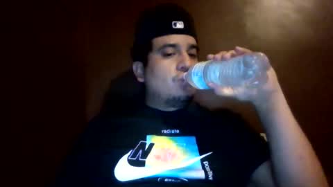 ozlo online show from 10/22/25, 09:03