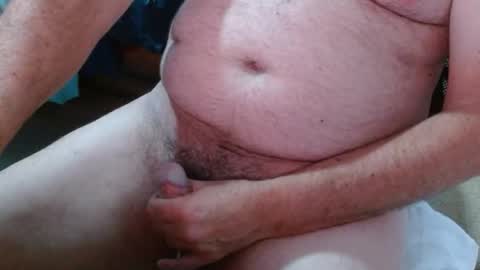 Snapshot of ozzieozzieoi chatting on 12/02/24, 02:09 HairyolOz online show from 12/02/24, 02:09