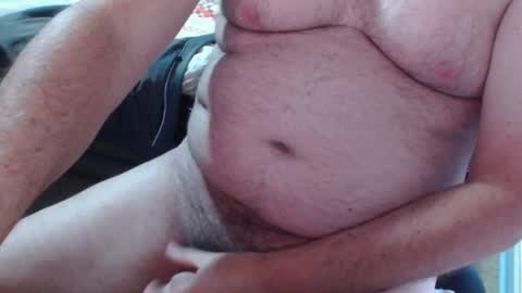 Snapshot of ozzieozzieoi chatting on 03/05/25, 02:03 HairyolOz online show from 03/05/25, 02:03