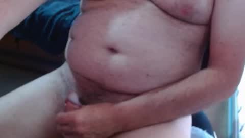 Snapshot of ozzieozzieoi chatting on 09/29/25, 01:55 HairyolOz online show from 09/29/25, 01:55