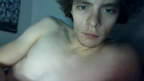 Snapshot of ozzy727 chatting on 01/12/25, 10:45 ozzy727 online show from 01/12/25, 10:45