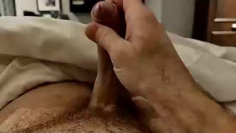 Snapshot of p4ul10 chatting on 01/29/25, 10:22 Paulo online show from 01/29/25, 10:22