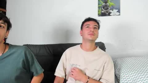 Snapshot of p_jhon chatting on 11/06/25, 05:08 P online show from 11/06/25, 05:08